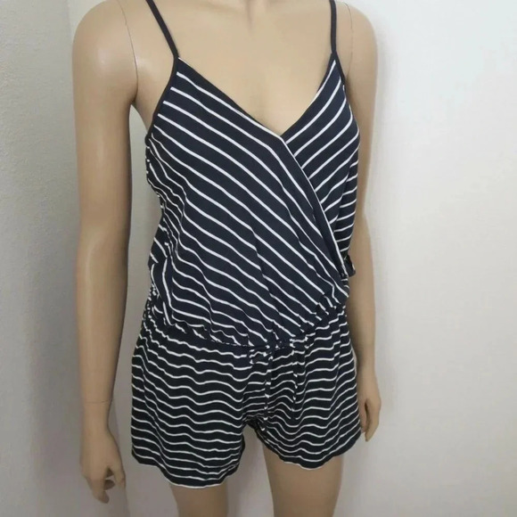 NWT Aeropostale Striped Wrap Front Romper Size S - Picture 2 of 4
